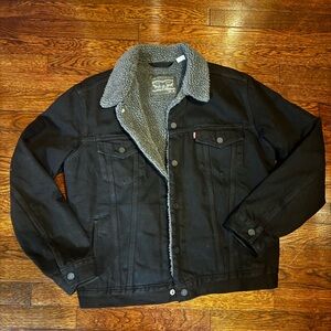 Men's Levi Strauss & Co. Black Denim Jacket with Sherpa Lining